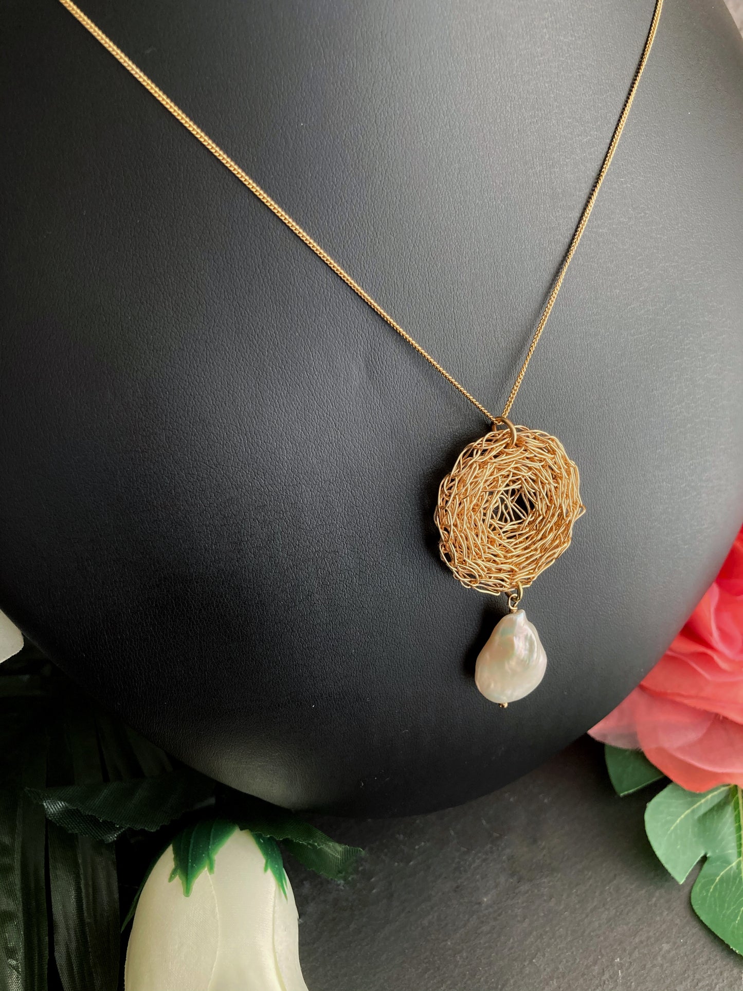 Tearia Pendant