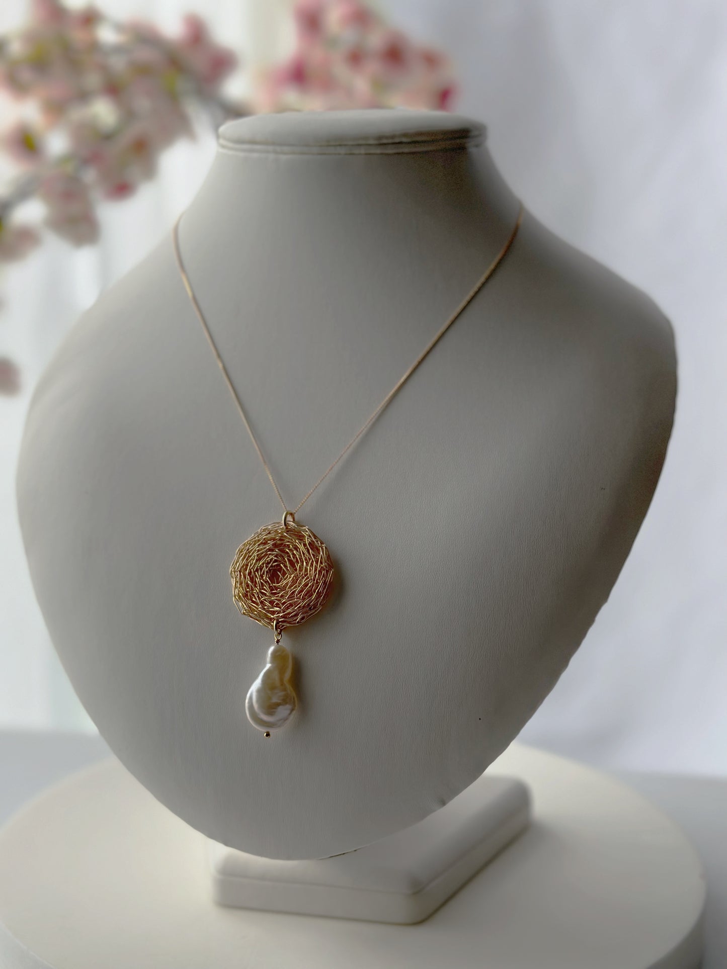 Tearia Pendant