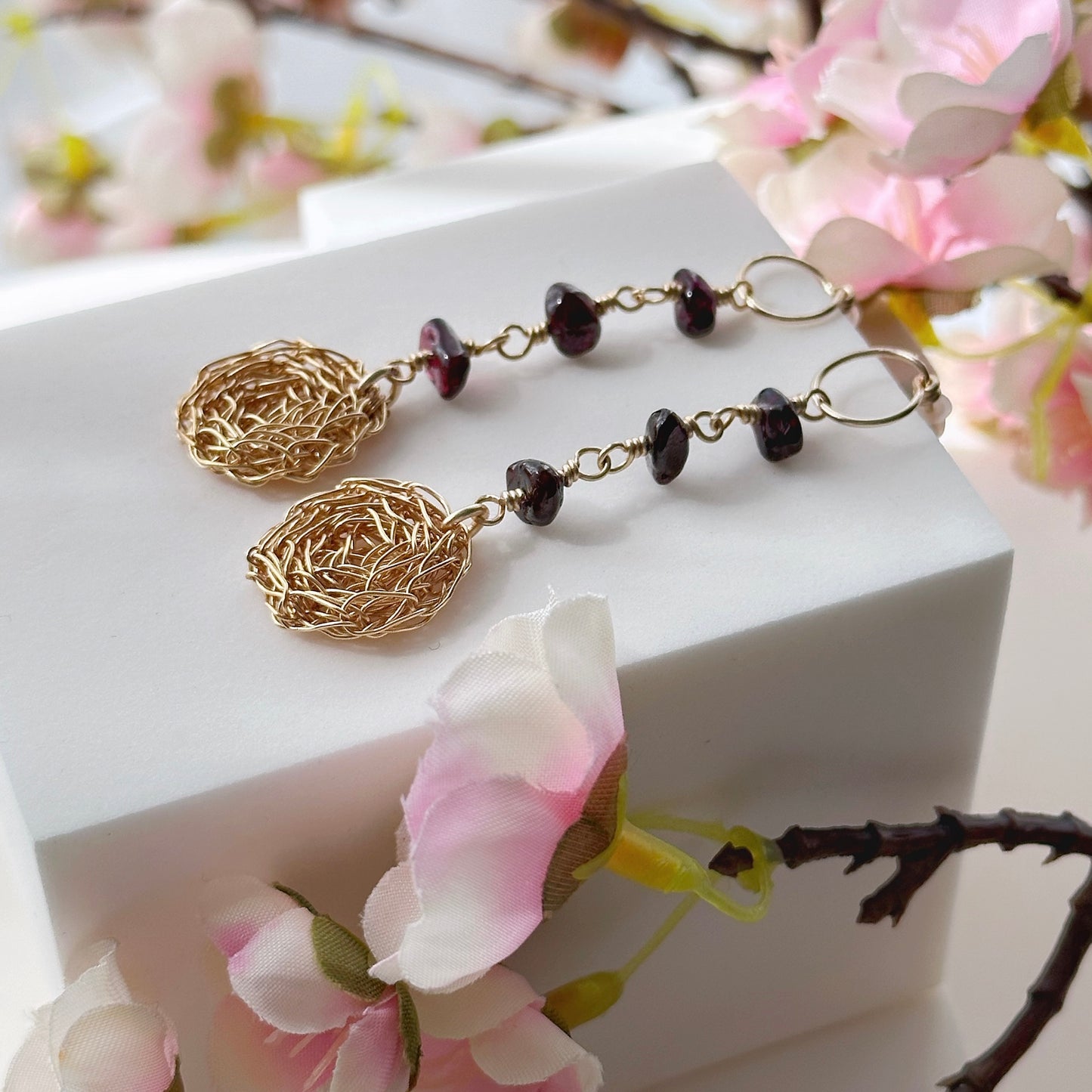Belamora, Garnet, Cosmic Medallions